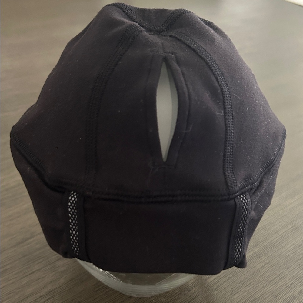 Lululemon Athletica Black Nylon Beanie O/S unisex - Picture 2 of 4